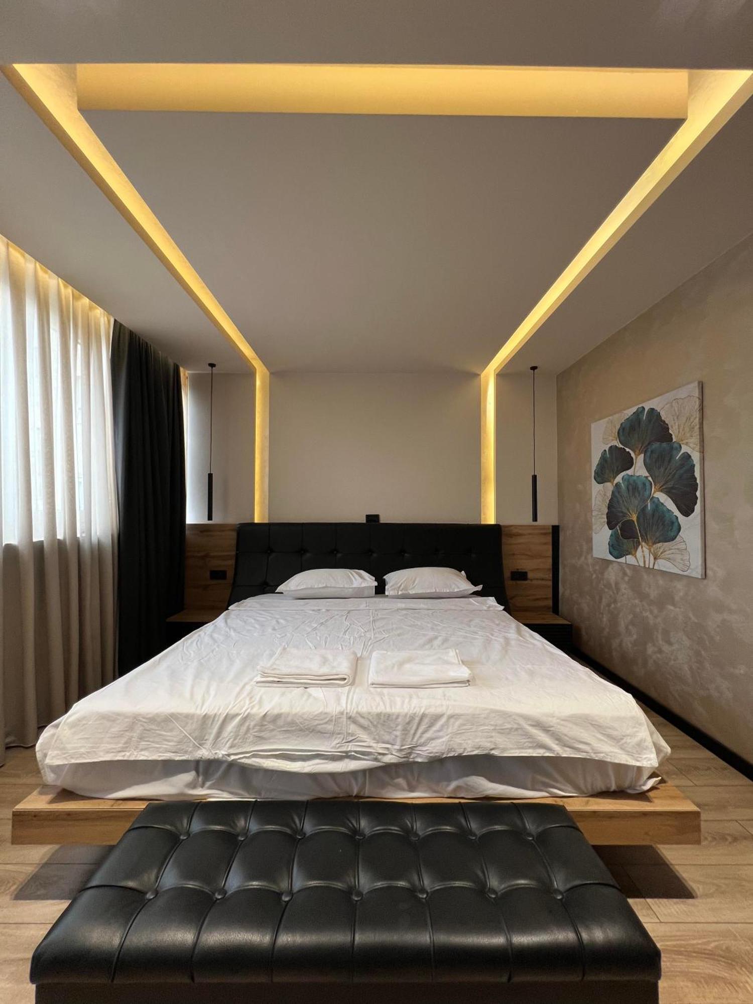 Zet Apartments - Bedroom & Bathroom Prishtinë Luaran gambar