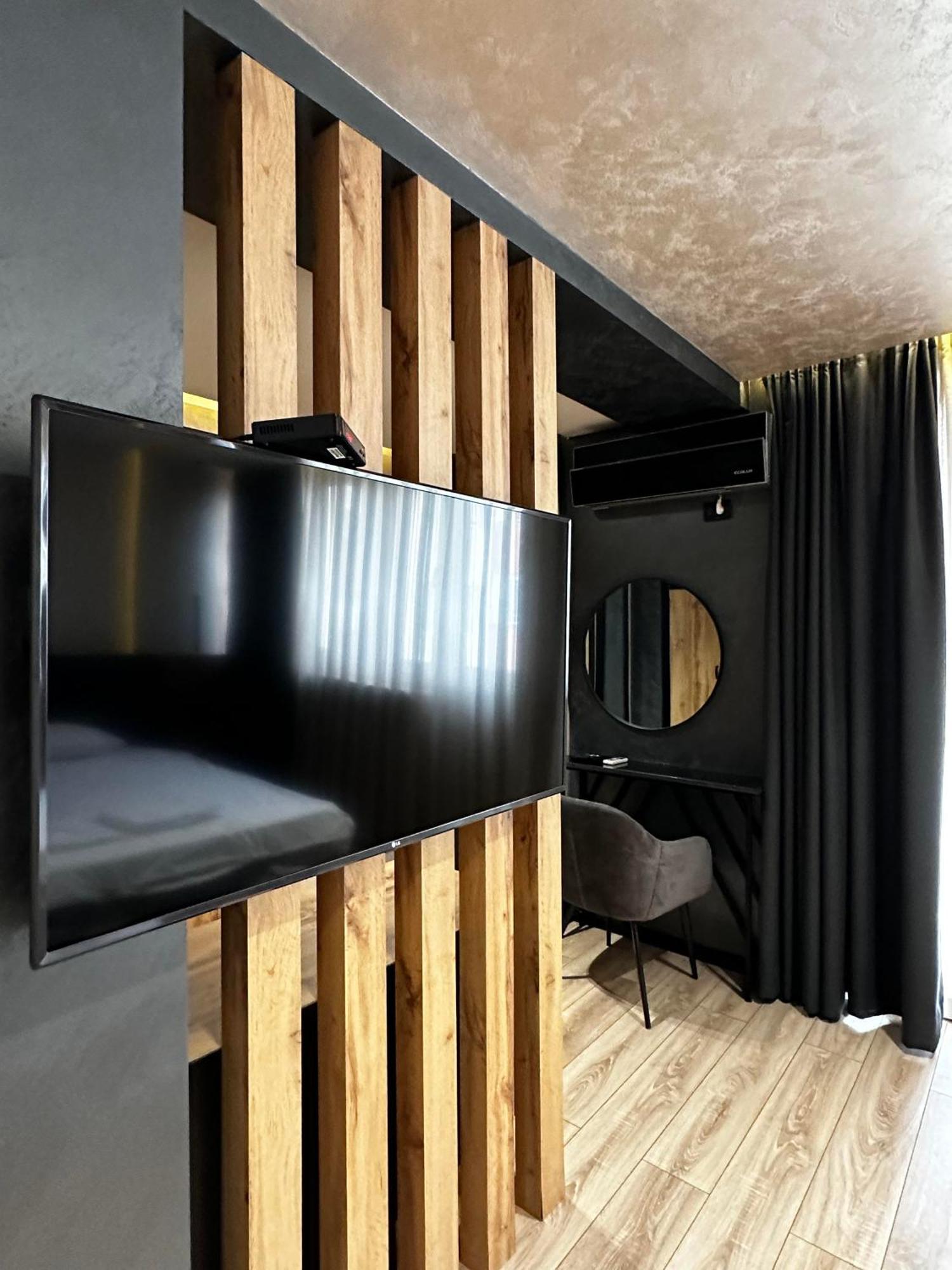 Zet Apartments - Bedroom & Bathroom Prishtinë Luaran gambar