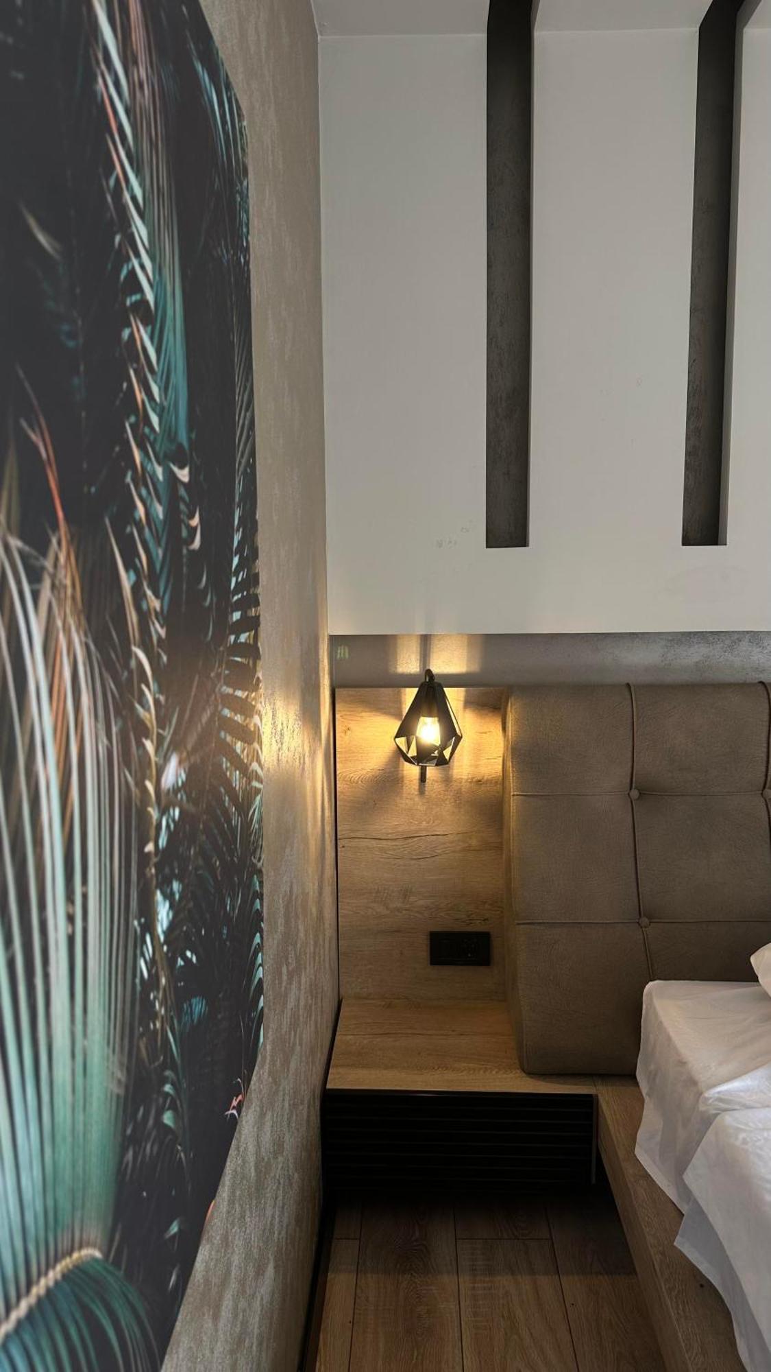 Zet Apartments - Bedroom & Bathroom Prishtinë Luaran gambar